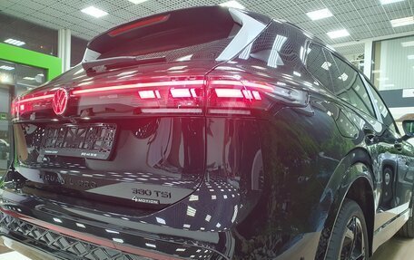 Volkswagen Tiguan, 2025 год, 5 050 000 рублей, 34 фотография