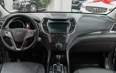 Hyundai Santa Fe III рестайлинг, 2018 год, 2 050 000 рублей, 13 фотография