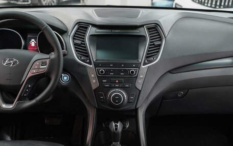 Hyundai Santa Fe III рестайлинг, 2018 год, 2 050 000 рублей, 14 фотография