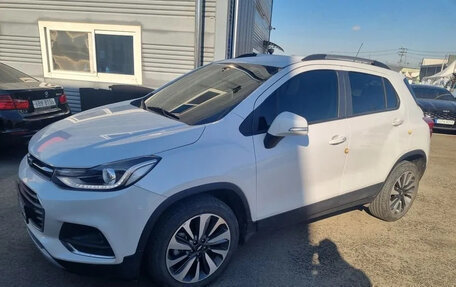 Chevrolet Trax, 2022 год, 1 150 000 рублей, 3 фотография