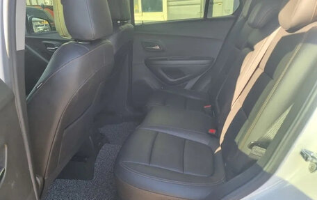 Chevrolet Trax, 2022 год, 1 150 000 рублей, 7 фотография