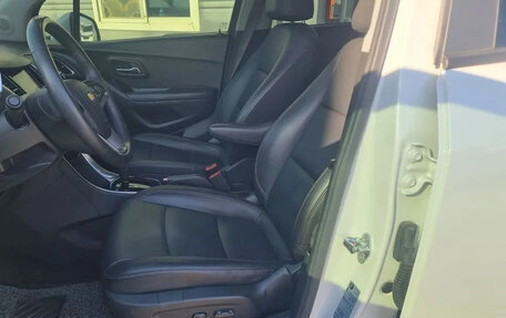 Chevrolet Trax, 2022 год, 1 150 000 рублей, 6 фотография