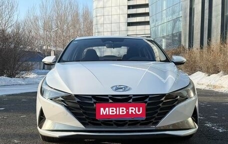 Hyundai Elantra, 2022 год, 1 260 000 рублей, 2 фотография