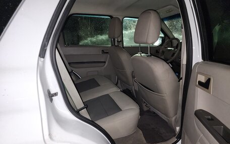 Ford Escape II, 2008 год, 750 000 рублей, 9 фотография