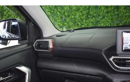 Toyota Raize I, 2022 год, 1 190 099 рублей, 23 фотография