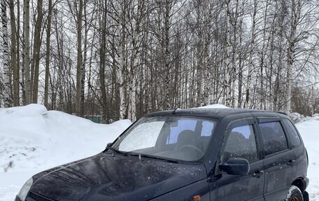 Chevrolet Niva I рестайлинг, 2005 год, 259 000 рублей, 2 фотография