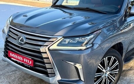 Lexus LX III, 2016 год, 6 770 000 рублей, 3 фотография