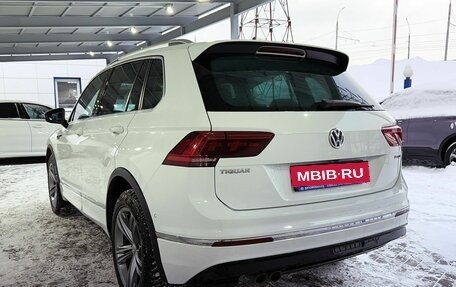 Volkswagen Tiguan II, 2019 год, 2 749 000 рублей, 3 фотография