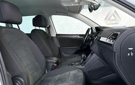 Volkswagen Tiguan II, 2019 год, 2 749 000 рублей, 11 фотография