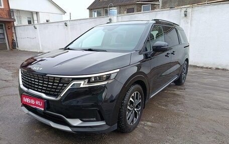 KIA Carnival, 2023 год, 4 700 000 рублей, 1 фотография