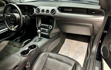 Ford Mustang VI рестайлинг, 2021 год, 6 849 000 рублей, 15 фотография