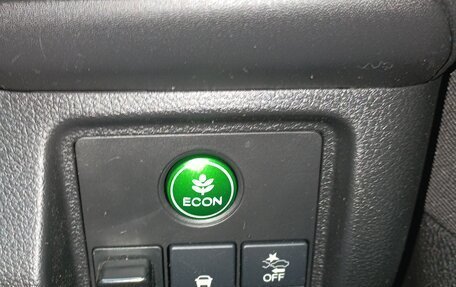 Honda Vezel, 2018 год, 1 800 000 рублей, 6 фотография