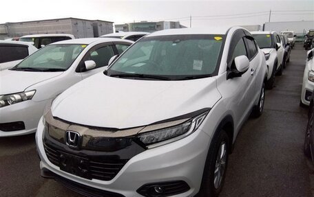 Honda Vezel, 2018 год, 1 800 000 рублей, 17 фотография