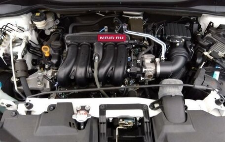 Honda Vezel, 2018 год, 1 800 000 рублей, 28 фотография