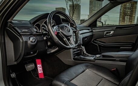 Mercedes-Benz E-Класс, 2009 год, 1 468 000 рублей, 11 фотография