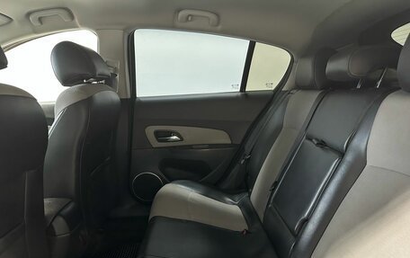 Chevrolet Cruze II, 2013 год, 799 900 рублей, 10 фотография