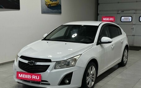 Chevrolet Cruze II, 2013 год, 799 900 рублей, 2 фотография