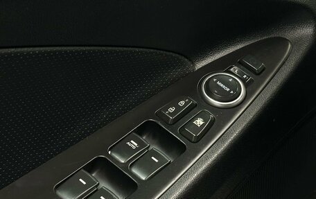 Hyundai Sonata VI, 2012 год, 1 149 900 рублей, 17 фотография