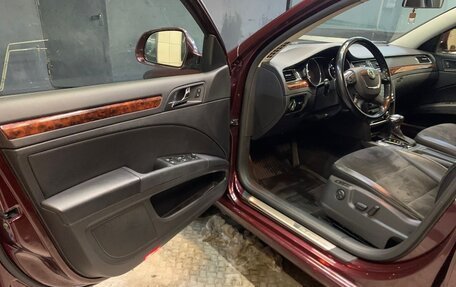 Skoda Superb III рестайлинг, 2010 год, 1 300 000 рублей, 7 фотография