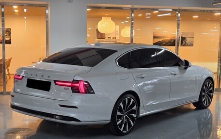 Volvo S90 II рестайлинг, 2025 год, 6 350 000 рублей, 3 фотография