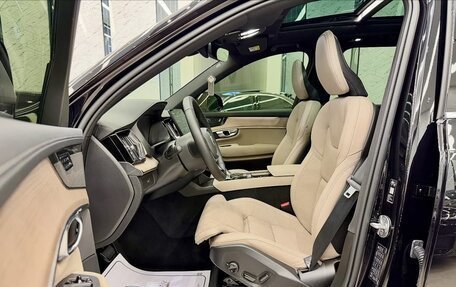 Volvo XC90 II рестайлинг, 2025 год, 7 210 000 рублей, 15 фотография