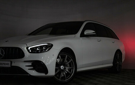 Mercedes-Benz E-Класс, 2020 год, 6 500 000 рублей, 35 фотография