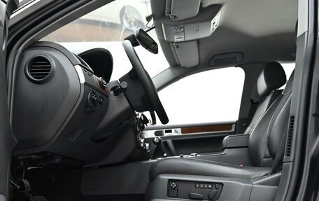 Volkswagen Touareg III, 2010 год, 1 205 000 рублей, 17 фотография