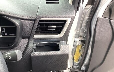 Toyota Roomy I, 2022 год, 879 099 рублей, 16 фотография