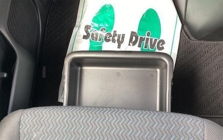 Toyota Roomy I, 2022 год, 879 099 рублей, 24 фотография