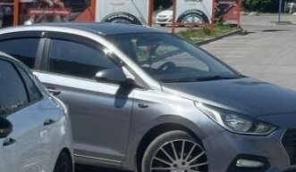 Hyundai Solaris II рестайлинг, 2018 год, 920 000 рублей, 10 фотография