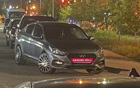 Hyundai Solaris II рестайлинг, 2018 год, 920 000 рублей, 6 фотография