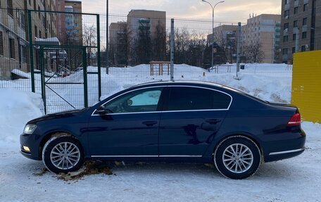 Volkswagen Passat B7, 2013 год, 1 290 000 рублей, 2 фотография