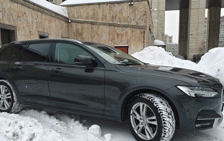 Volvo V90 Cross Country I рестайлинг, 2017 год, 3 599 999 рублей, 5 фотография