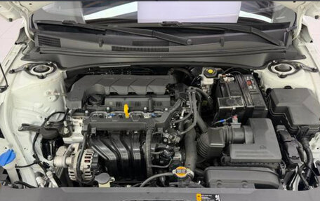 Hyundai Elantra, 2024 год, 1 919 000 рублей, 12 фотография