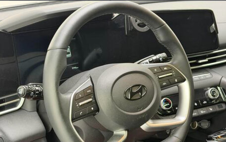 Hyundai Elantra, 2024 год, 1 919 000 рублей, 18 фотография