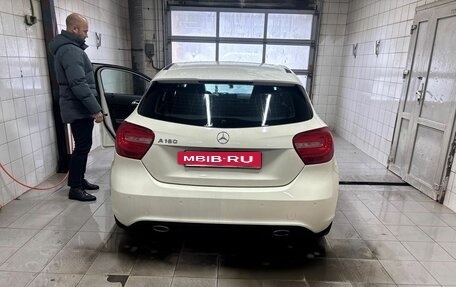 Mercedes-Benz A-Класс, 2015 год, 1 465 000 рублей, 3 фотография