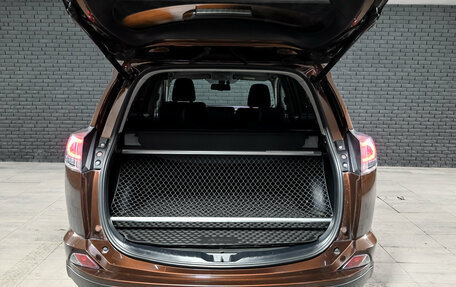 Toyota RAV4, 2018 год, 2 850 000 рублей, 6 фотография