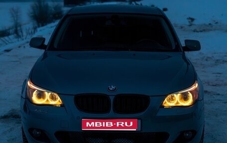 BMW 5 серия, 2006 год, 1 100 000 рублей, 1 фотография