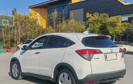 Honda Vezel, 2022 год, 1 500 012 рублей, 6 фотография