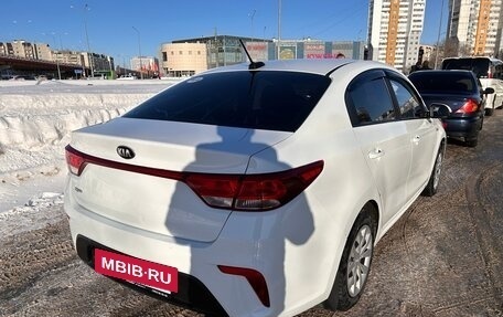 KIA Rio IV, 2020 год, 830 000 рублей, 6 фотография