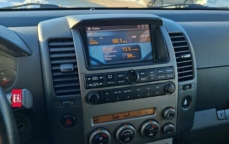 Nissan Pathfinder, 2009 год, 1 050 000 рублей, 2 фотография