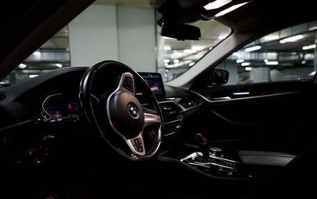 BMW 5 серия, 2021 год, 4 380 000 рублей, 15 фотография