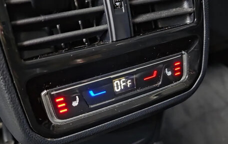 Volkswagen Passat B8 рестайлинг, 2022 год, 2 000 000 рублей, 14 фотография