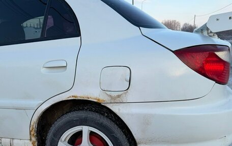 KIA Rio II, 2001 год, 200 000 рублей, 3 фотография