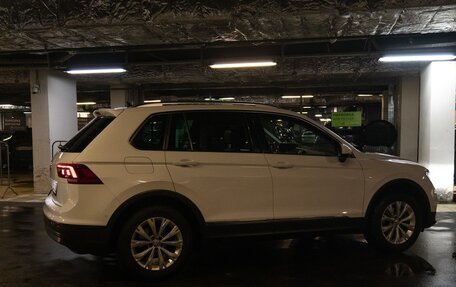 Volkswagen Tiguan II, 2017 год, 2 300 000 рублей, 6 фотография