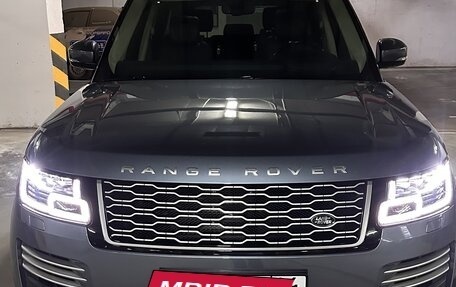 Land Rover Range Rover IV рестайлинг, 2018 год, 8 400 000 рублей, 3 фотография