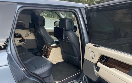 Land Rover Range Rover IV рестайлинг, 2018 год, 8 400 000 рублей, 15 фотография