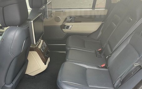 Land Rover Range Rover IV рестайлинг, 2018 год, 8 400 000 рублей, 19 фотография