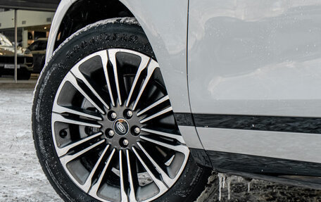 Land Rover Range Rover Evoque II, 2025 год, 7 500 000 рублей, 12 фотография