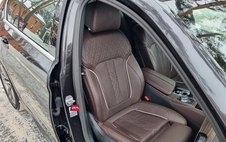 BMW 5 серия, 2019 год, 4 700 000 рублей, 24 фотография